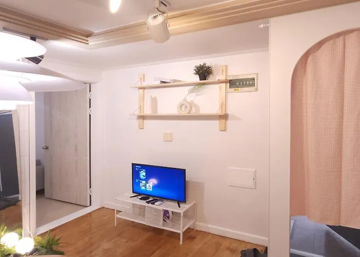 C-1 White Linen House,3Br